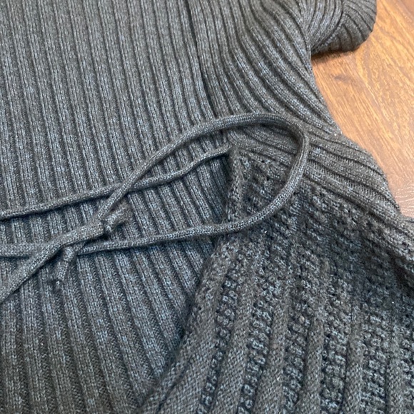 Women’s Adore Cardigan - Picture 4 of 5